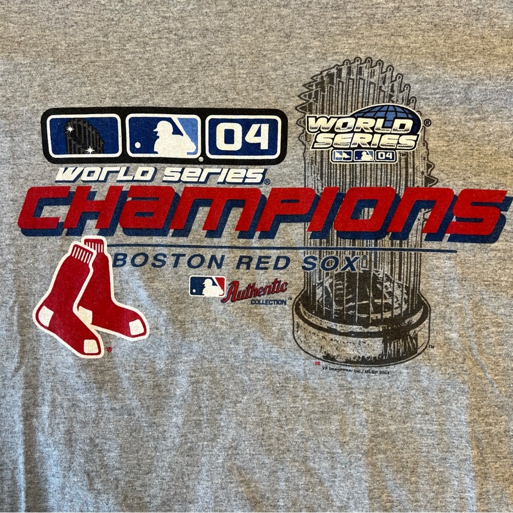 Vintage Boston Red Sox World Series Champions Gray T-Shirt